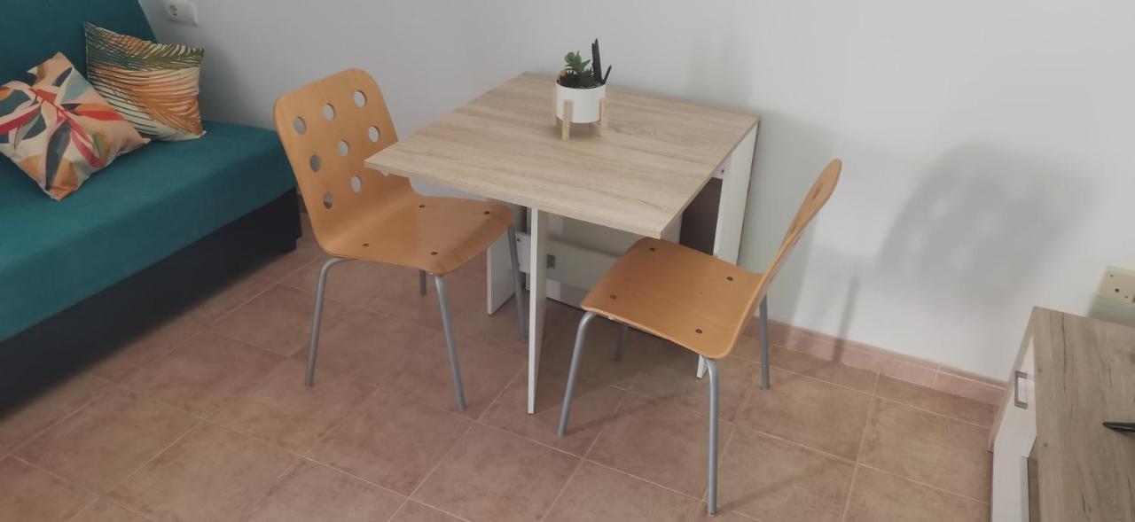 Apartamento Zona Parque Comercial 莫哈卡尔 外观 照片